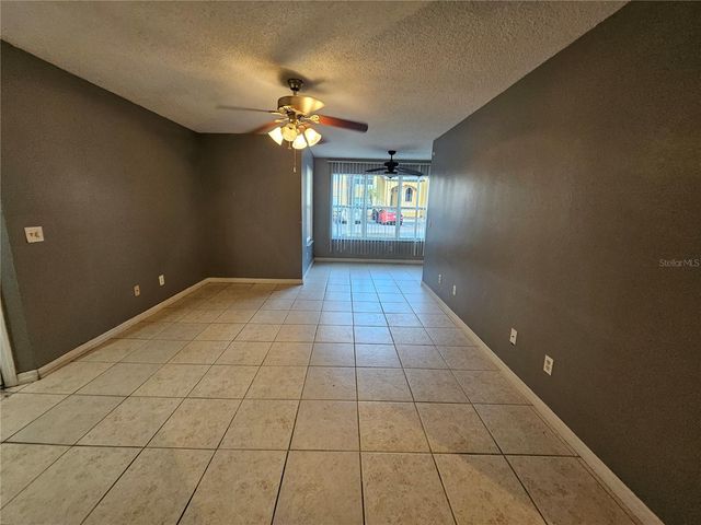 4518 COMMANDER DRIVE 1915, Orlando, FL 32822