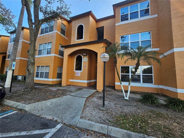 4518 COMMANDER DRIVE 1915, Orlando, FL 32822