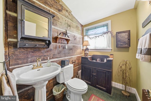 7458 S MAIN ST, Coopersburg, PA 18036