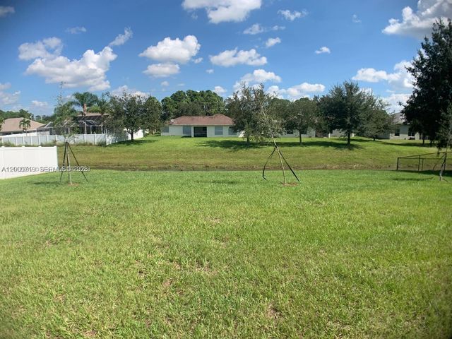2217 SW Halissee St 0, Port St. Lucie, FL 34953
