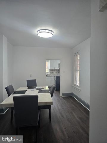 1828 STATE ST, Harrisburg, PA 17103