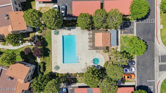 2554 Olive Drive Apt 96, Palmdale, CA 93550