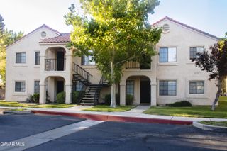 2554 Olive Drive Apt 96, Palmdale, CA 93550
