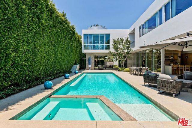 1342 Appleton Way, Venice, CA 90291