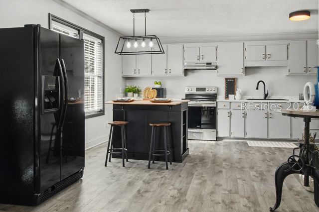 84 Salkehatchie Rd, Yemassee, SC 29945