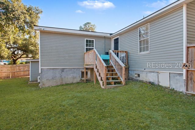 84 Salkehatchie Rd, Yemassee, SC 29945