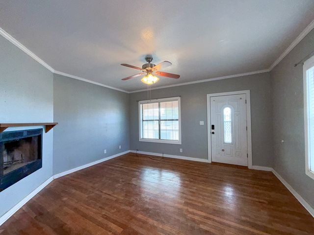 400 S 1st, Alpine, TX 79830