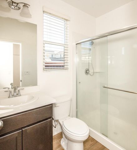 8434 Stellata Ln, Elk Grove, CA 95758