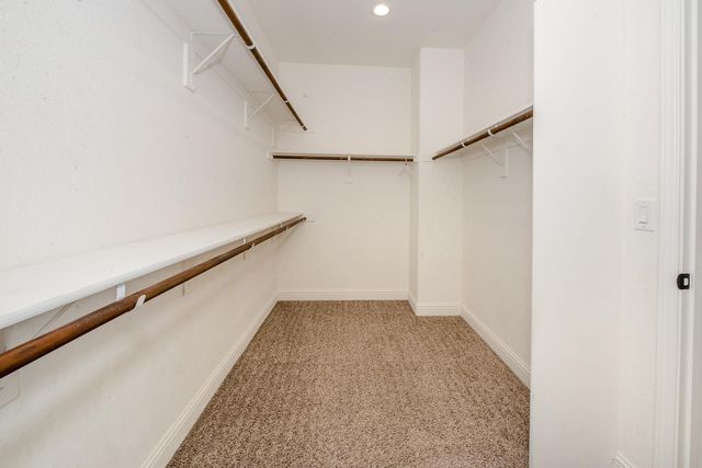 8434 Stellata Ln, Elk Grove, CA 95758