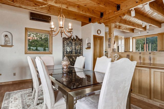32 Overlook Road, Santa Fe, NM 87505