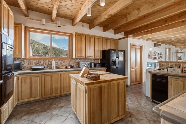 32 Overlook Road, Santa Fe, NM 87505
