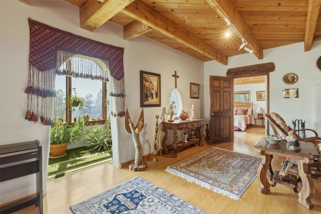 32 Overlook Road, Santa Fe, NM 87505