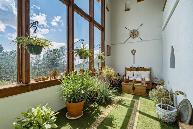 32 Overlook Road, Santa Fe, NM 87505