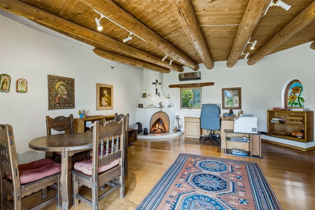 32 Overlook Road, Santa Fe, NM 87505