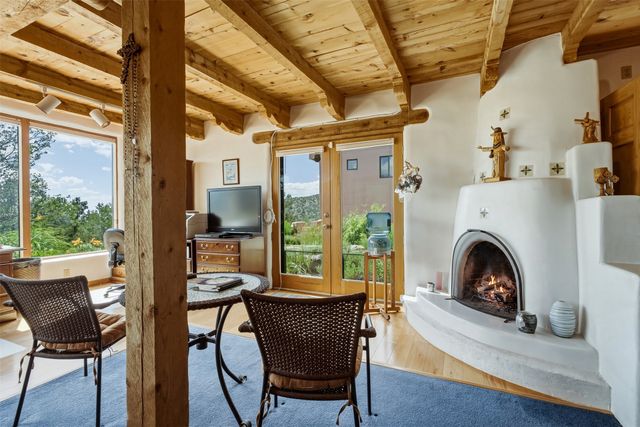 32 Overlook Road, Santa Fe, NM 87505