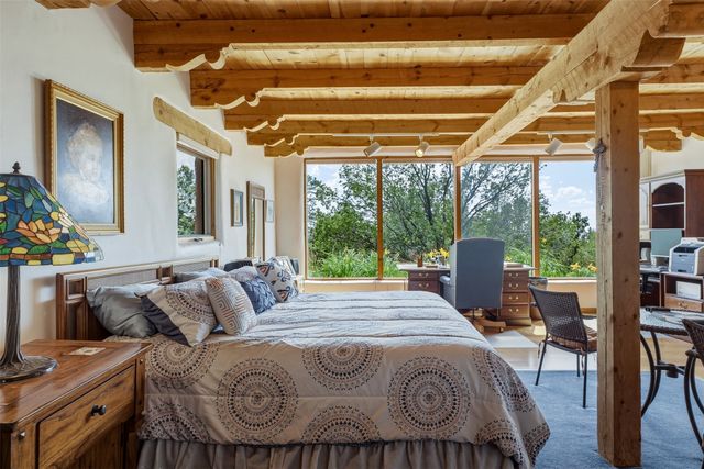 32 Overlook Road, Santa Fe, NM 87505
