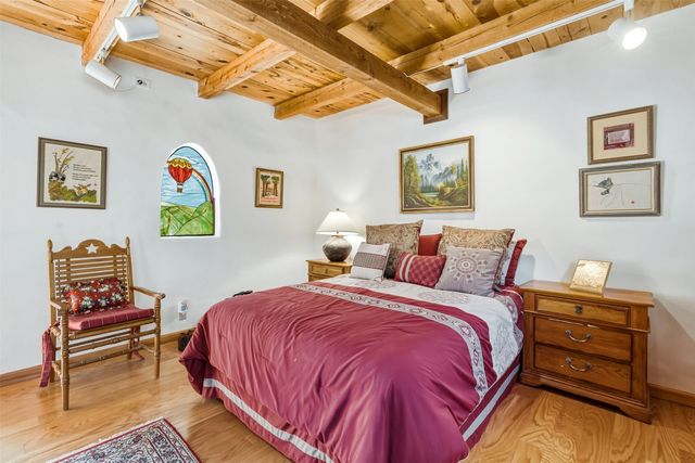 32 Overlook Road, Santa Fe, NM 87505