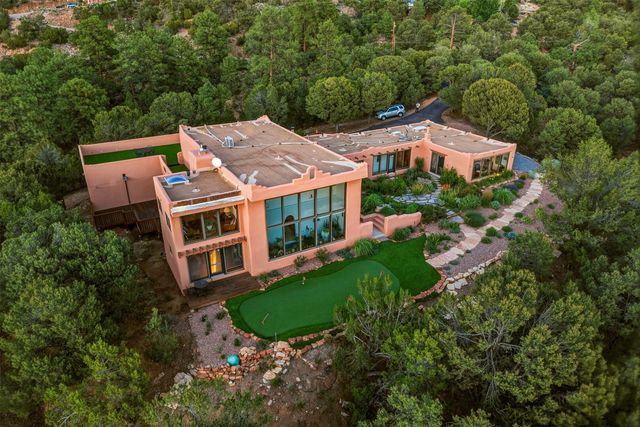 32 Overlook Road, Santa Fe, NM 87505