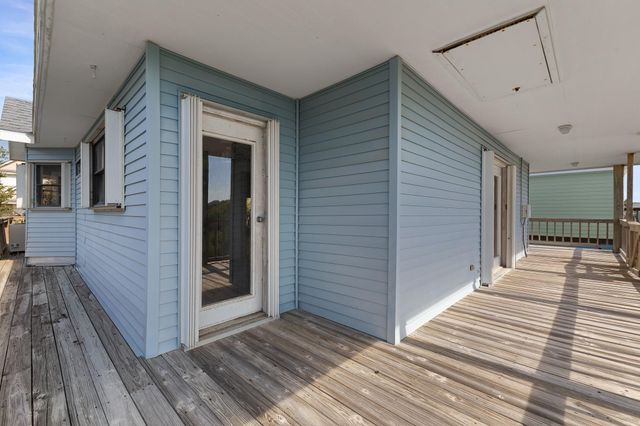 22311 Isle View Drive, Galveston, TX 77554