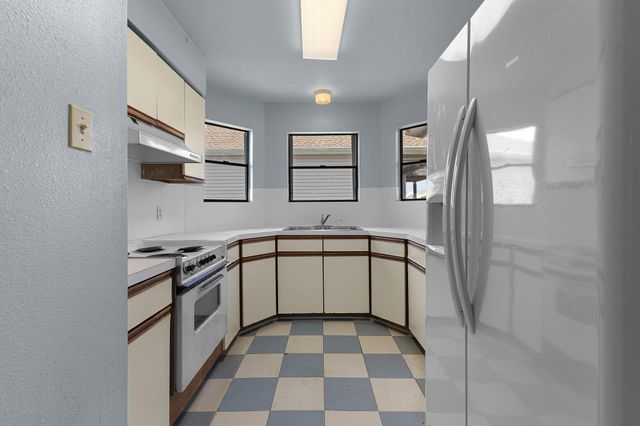 22311 Isle View Drive, Galveston, TX 77554