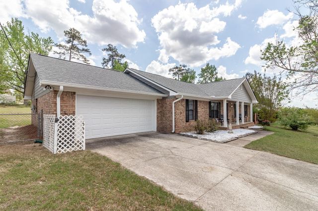 4344 Creekview Drive, Hephzibah, GA 30815