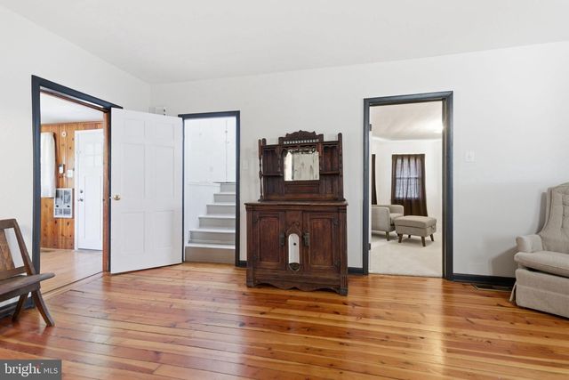 802 E CORK ST, Winchester, VA 22601