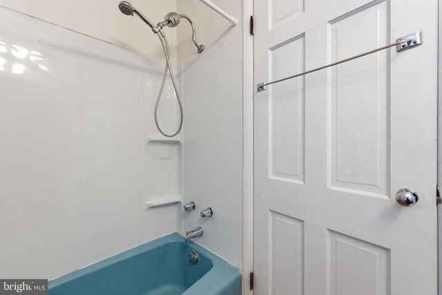 802 E CORK ST, Winchester, VA 22601
