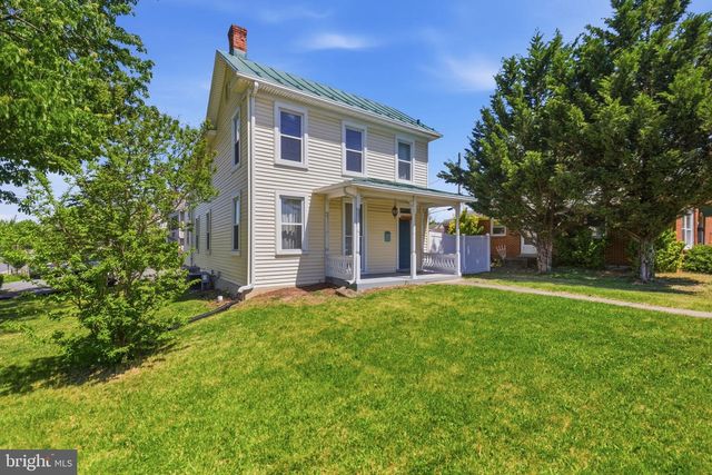802 E CORK ST, Winchester, VA 22601