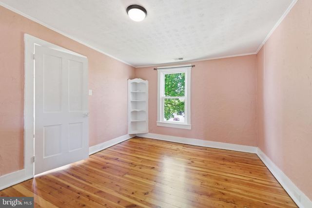 802 E CORK ST, Winchester, VA 22601