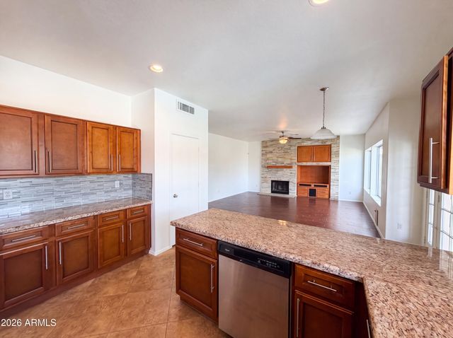 8274 S STEPHANIE Lane, Tempe, AZ 85284