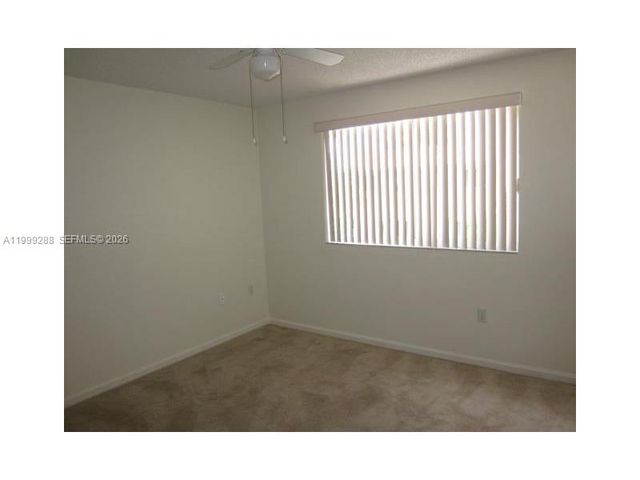 9721 SW 155 AV, Miami, FL 33196