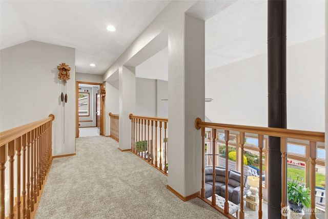 31 E Geist Point Court, Shelton, WA 98584