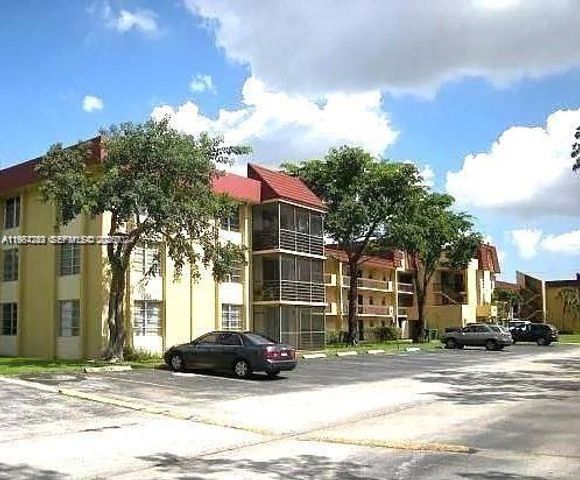 3253 Foxcroft Rd G107 G107, Miramar, FL 33025