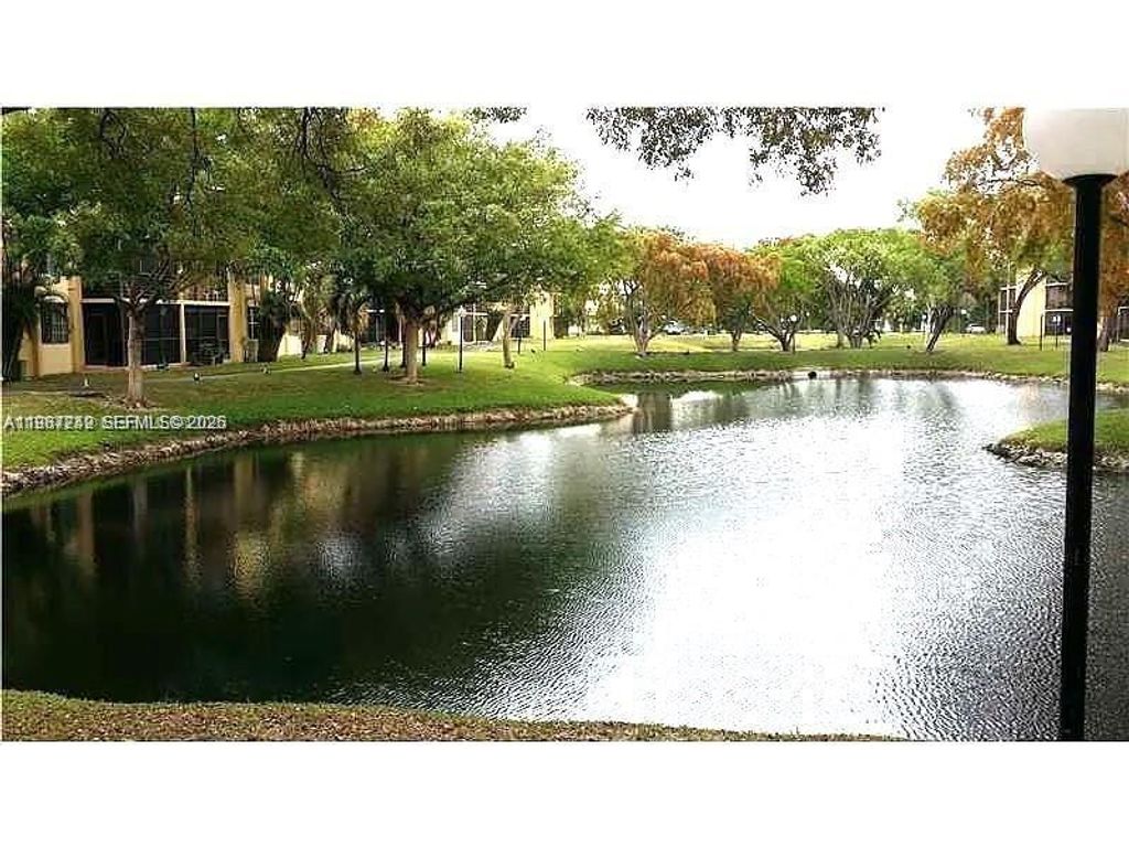 3253 Foxcroft Rd G107 G107, Miramar, FL 33025