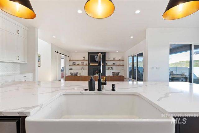 13684 N Sage Grouse Pl, Boise, ID 83714