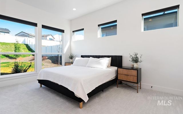 13684 N Sage Grouse Pl, Boise, ID 83714