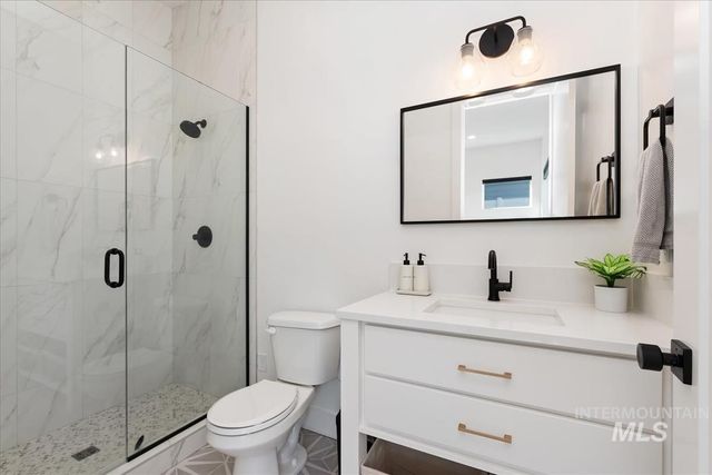 13684 N Sage Grouse Pl, Boise, ID 83714