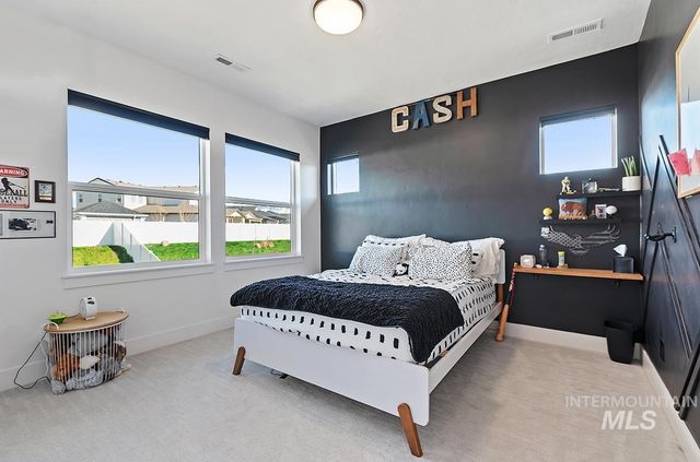 13684 N Sage Grouse Pl, Boise, ID 83714