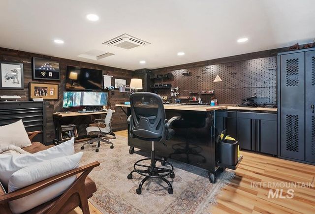 13684 N Sage Grouse Pl, Boise, ID 83714