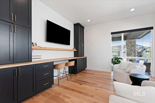 13684 N Sage Grouse Pl, Boise, ID 83714