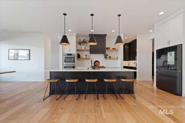 13684 N Sage Grouse Pl, Boise, ID 83714