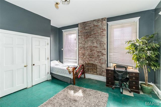 3815 N 20th Street, St Louis, MO 63107