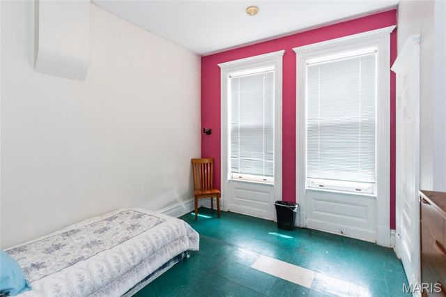 3815 N 20th Street, St Louis, MO 63107