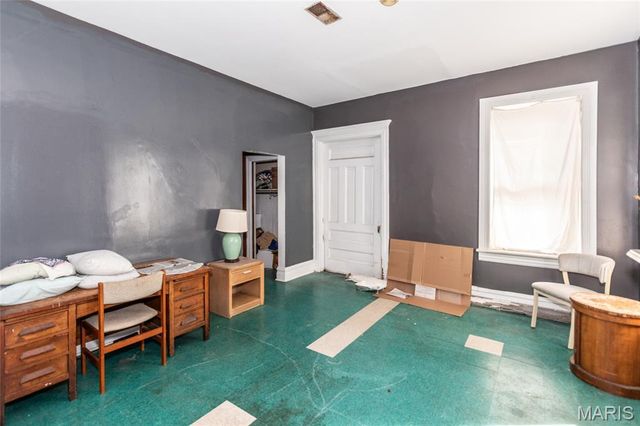 3815 N 20th Street, St Louis, MO 63107