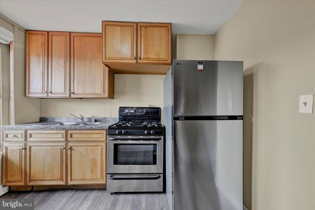 2528 MCCULLOH ST, Baltimore, MD 21217