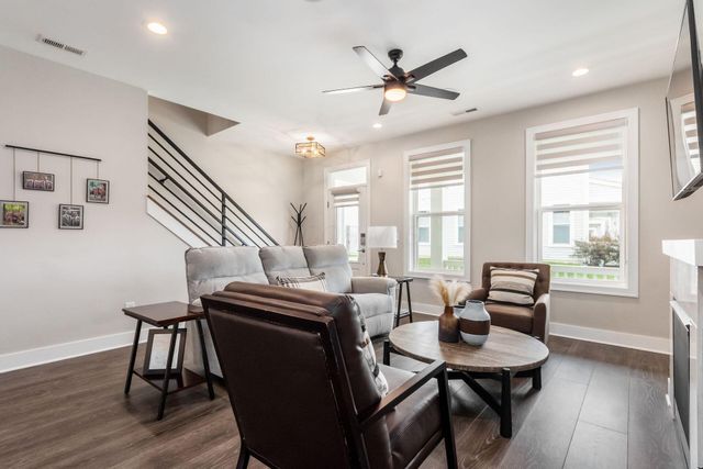 1232 N Grant Avenue, P, Columbus, OH 43201