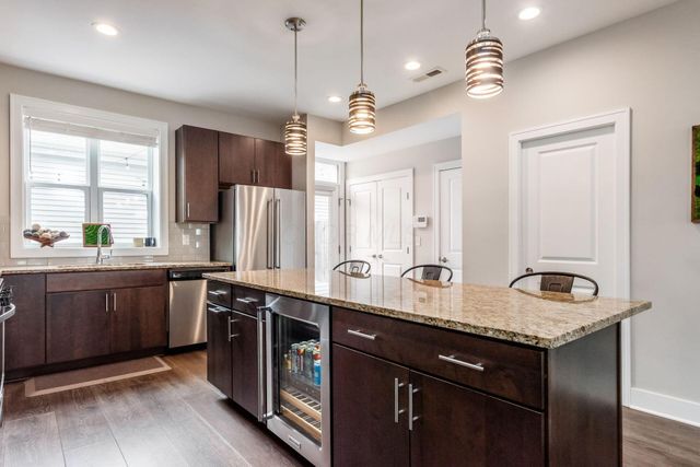 1232 N Grant Avenue, P, Columbus, OH 43201