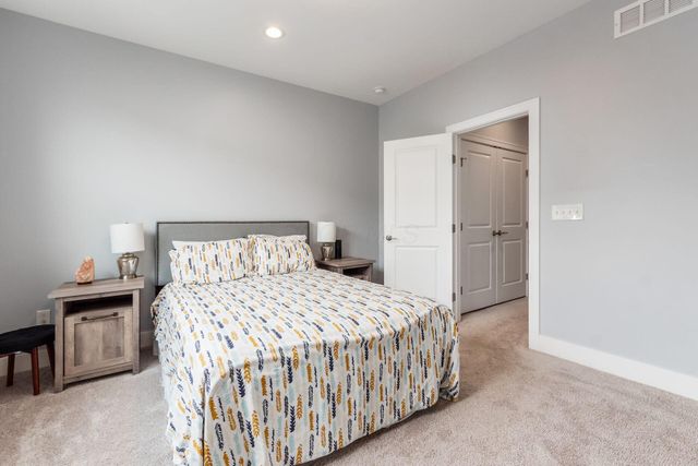 1232 N Grant Avenue, P, Columbus, OH 43201
