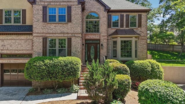 5719 Brookstone Walk NW, Acworth, GA 30101