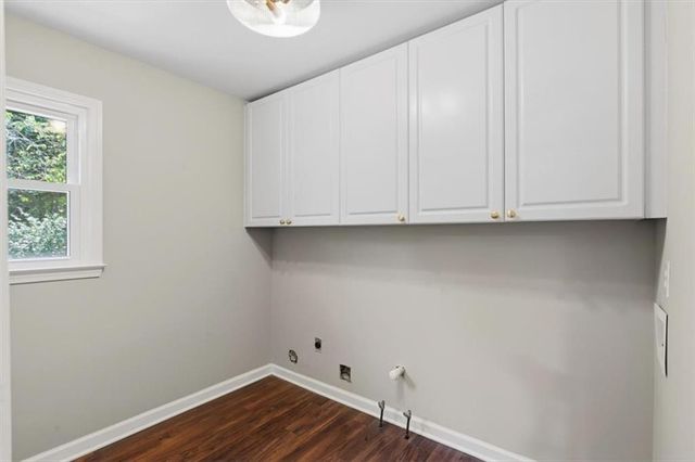 5719 Brookstone Walk NW, Acworth, GA 30101